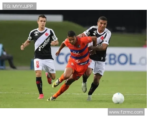 巴伦西亚新援助攻破门，西甲战情大逆转