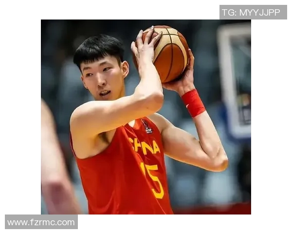 周琦因膝伤将缺席本赛季比赛令球迷失望不已