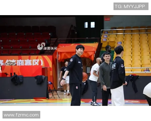 山东高速队主力球员受伤,众队友积极备战下一场比赛 山东高速队主力球员受伤,众队友积极备战下一场比赛